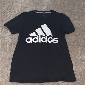 Adidas T-Shirt